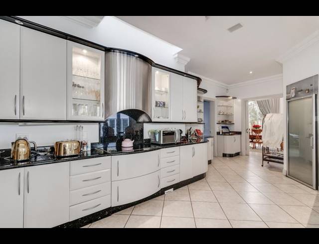 4 BEDROOM HOUSE FOR SALE IN DAINFERN GOLF ESTATE